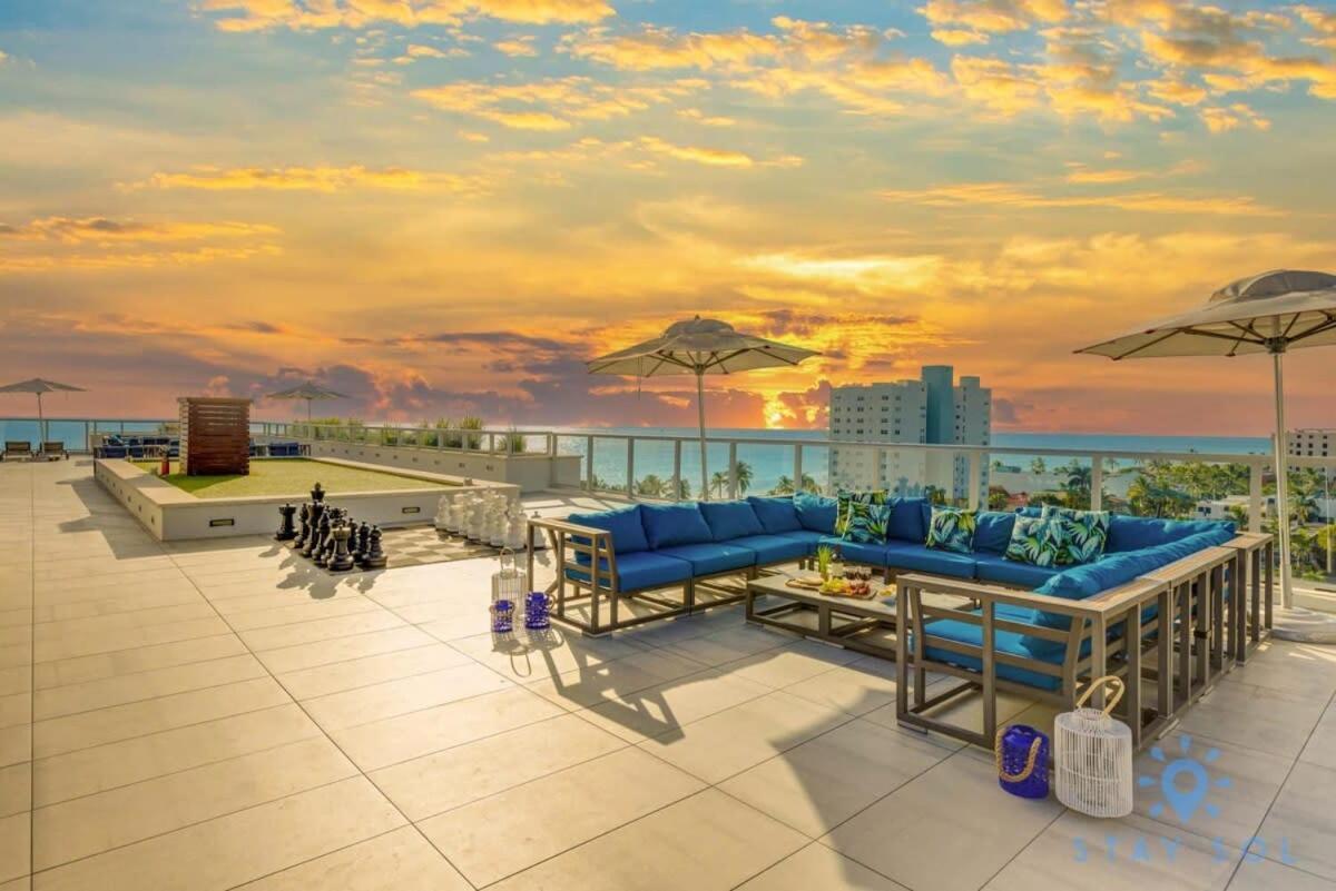 Exclusive Apartment - Rooftop Pool- Beachfront Hollywood Luaran gambar